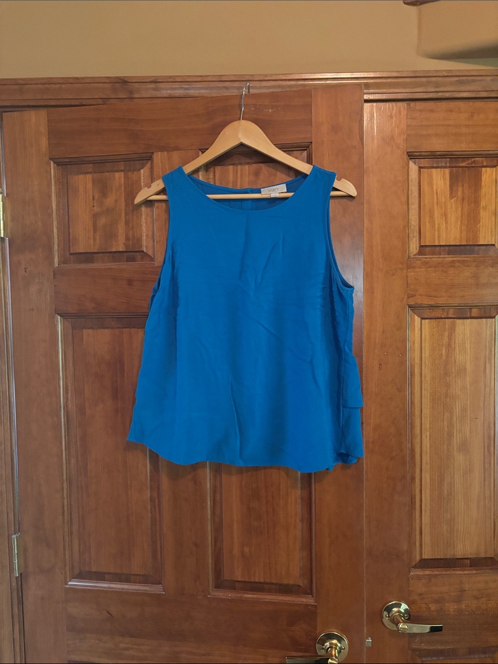 LOFT Vibrant Cobalt Blue Sleeveless Scoop-Neck Camisole